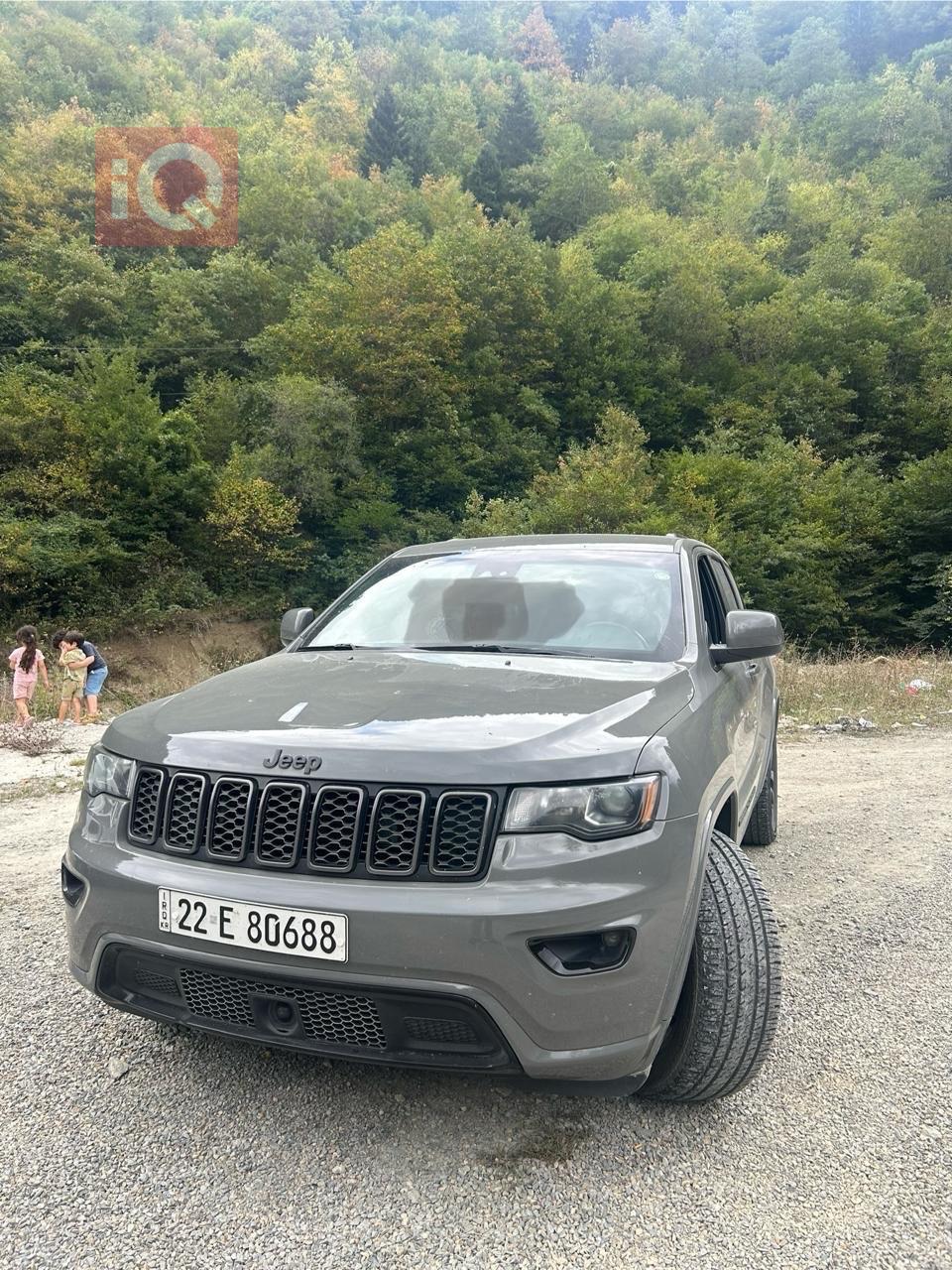 جيب جراند شيروكي